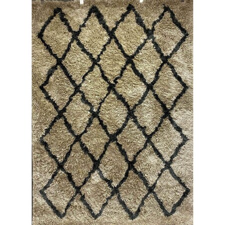 Homeroots 5 x 7 ft. Cream & Black Lattice Area Rug 396036